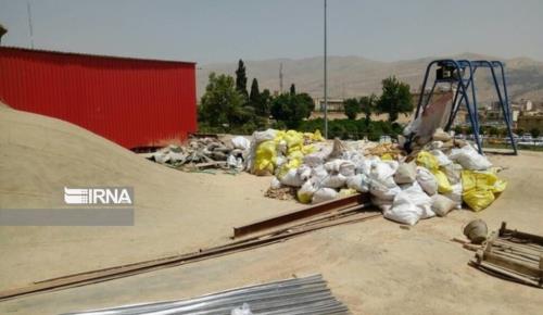ایزوگام بر پشت بام مرمت بازار تاریخی وکیل شیراز حاشیه ساز شد
